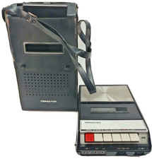 Vintage Soundesign Cassette Recorder 7621 With Black Hard Case Powers-On Plays