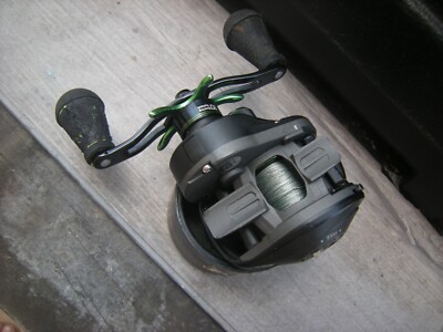 Lews Mach 2 SLP 7.5:1 LH Baitcaster Reel MH25HL Xlnt Condition | eBay