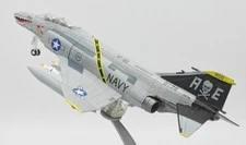 F-4 (F-4C) Phantom II "Jolly Rogers" USS Roosevelt - US NAVY 1/100 Scale Model