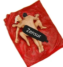 Viessmann Lovers On Blanket Moving Figure 1501 HO Scale