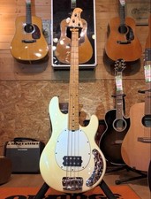 Music Man StingRay SR4 Stingray bajo de 4 cuerdas ¡Embalaje seguro!