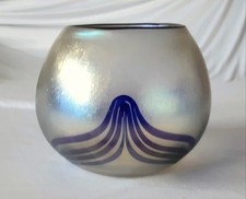 wohl Eisch oder Poschinger Glas Vase irisierend mit Wellendekor Jugendstil-Art