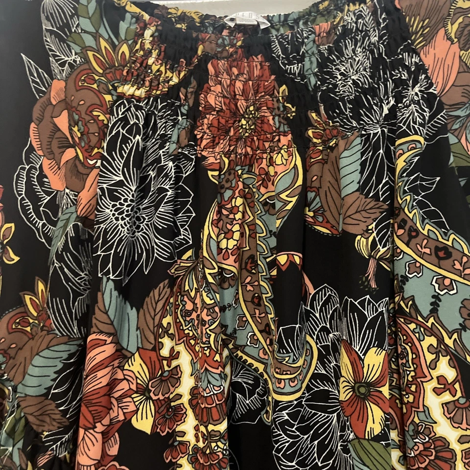 Spence blouse top smocked floral paisley black flowy boho peasant womens SZ L - Image 2 of 4
