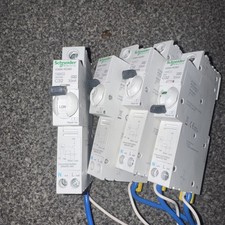 Schneider RCBO iC60H C32 30mA 32a