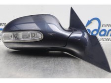 Retroviseur droit (ou coque) Mercedes 209