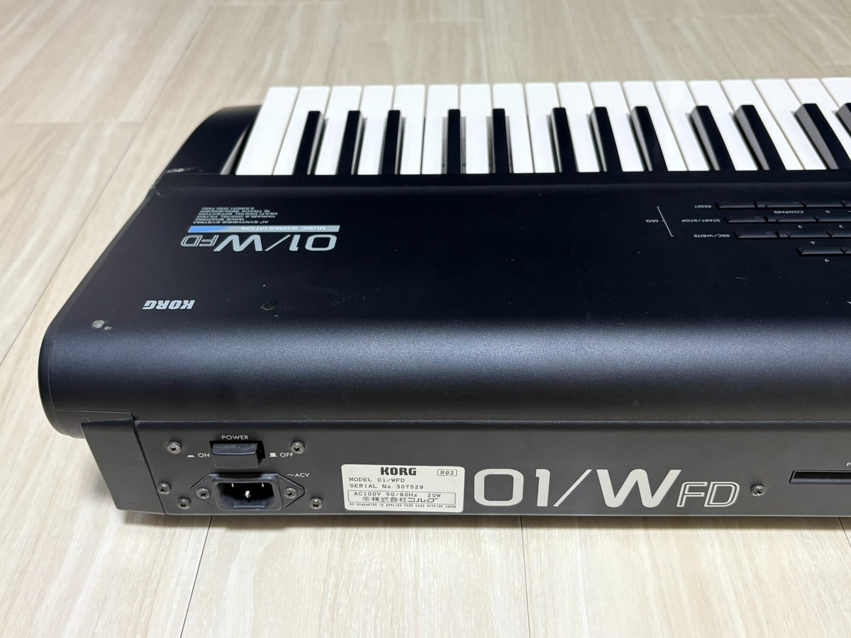 ⭐️動作OK⭐️KORG ゼロワンダブル シンセサイザー01/WFDハードケース ⭐️動作OK⭐️KORG ゼロワンダブル シンセサイザー01/WFDハード