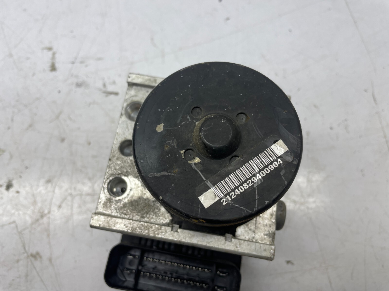 Ford Fiesta MK7 2008 2010 ABS Pump and Control Module 8V512M110AD