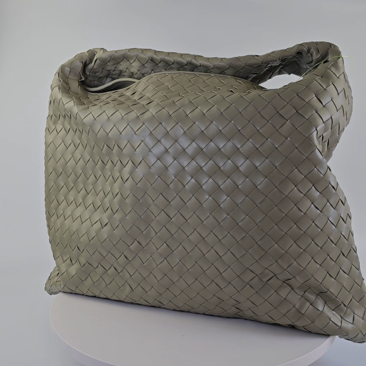 BOTTEGA VENETA Hop Large $5400 Travertine Leather Shoulder