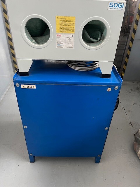 SOGI S-30 Sabbiatrice Da Banco Professionale A Pedale Con Accessori - Foto 3