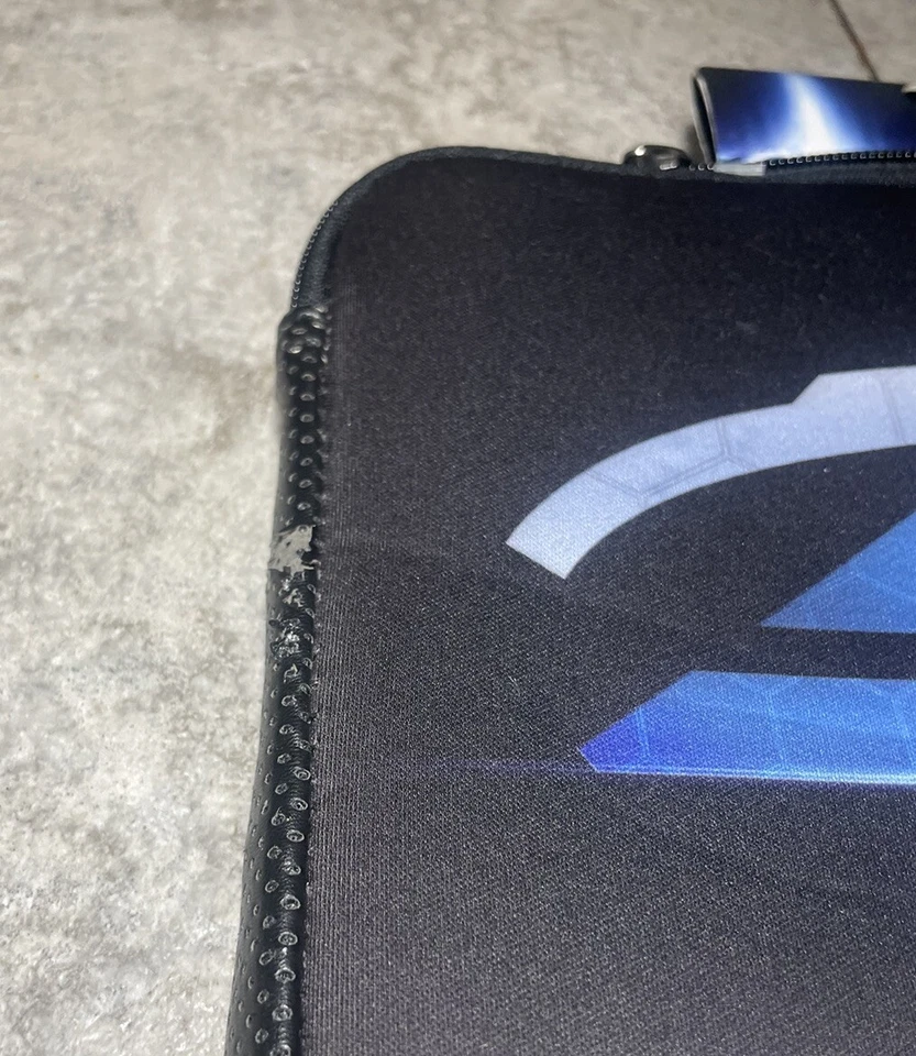 2012 Halo 4 Tablet/Media Device Holder 9.7" 🔥 Bioworld Microsoft Xbox! Xbox 360 - Image 4 of 4