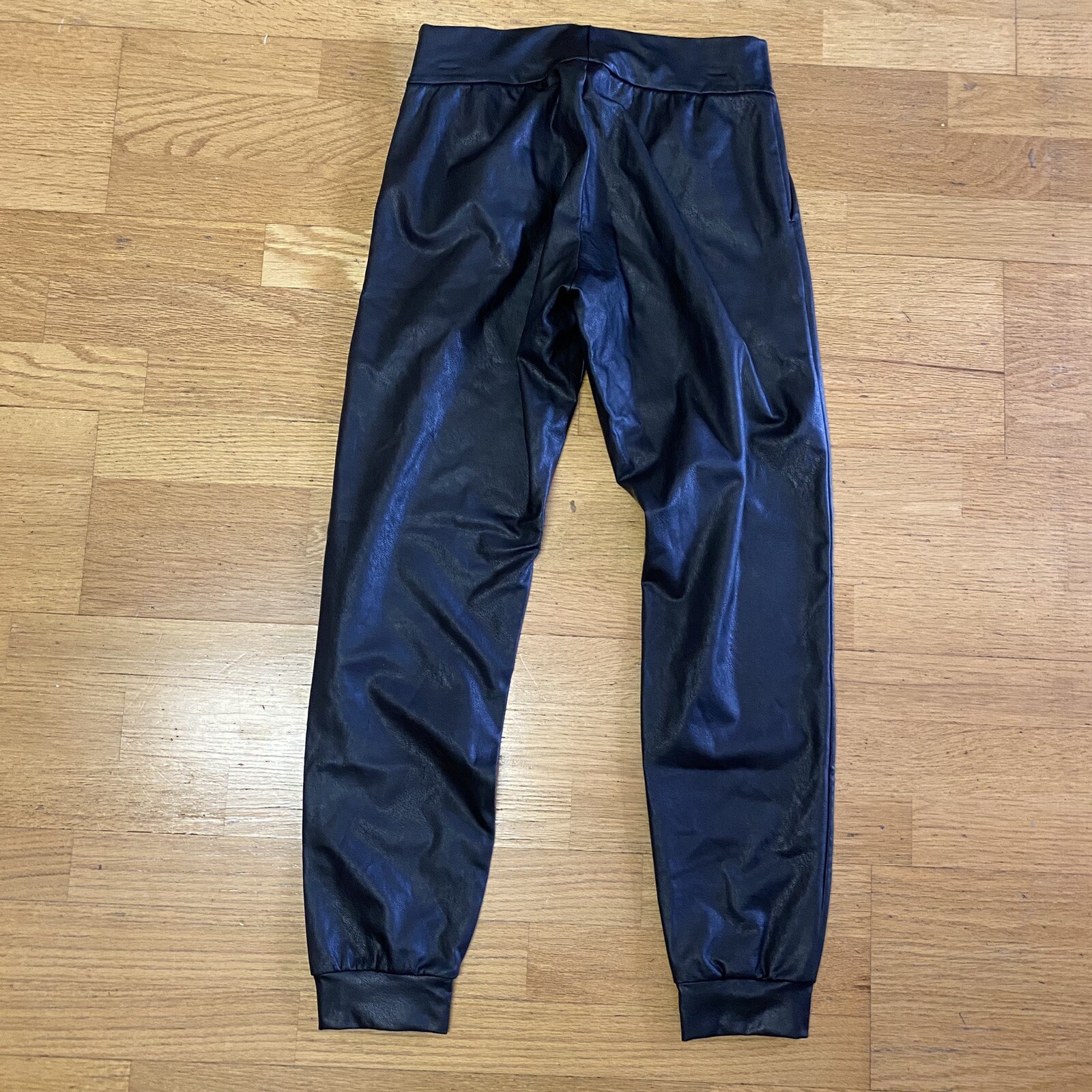 Commando Revolve Blk Vegan Leather Minimalist Pre… - image 6