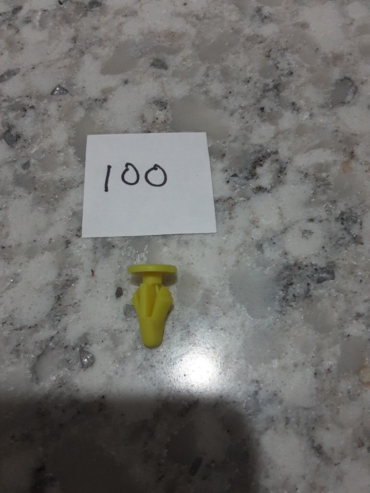 FORD Pickup F-Series 2004-2014 Ford WEATHERSTRIP RETAINERS Fasteners Clips (25