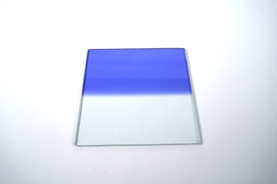 Tiffen Professional 6.6''x6.6'' Clear / Cool Blue 2 Hard Graduated Camera Filter