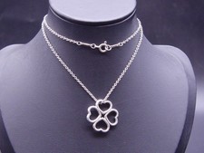 Tiffany & Co. Four-Heart Clover Pendant Necklace 925 Sterling Silver N718