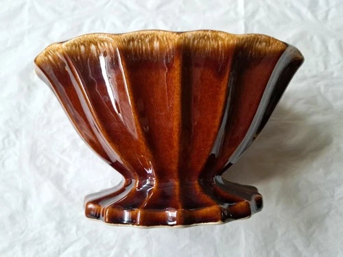 Vintage Hull Pottery 7.5" x " Brown Drip Planter #F63, Footed & Ribbed (1970s)