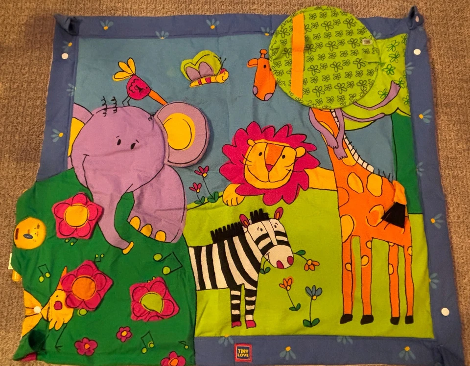 Alfombra de juego infantil súper de lujo para gimnasio de actividad 3D Tiny Love Gymini luces y sonidos Foto 4 de 4