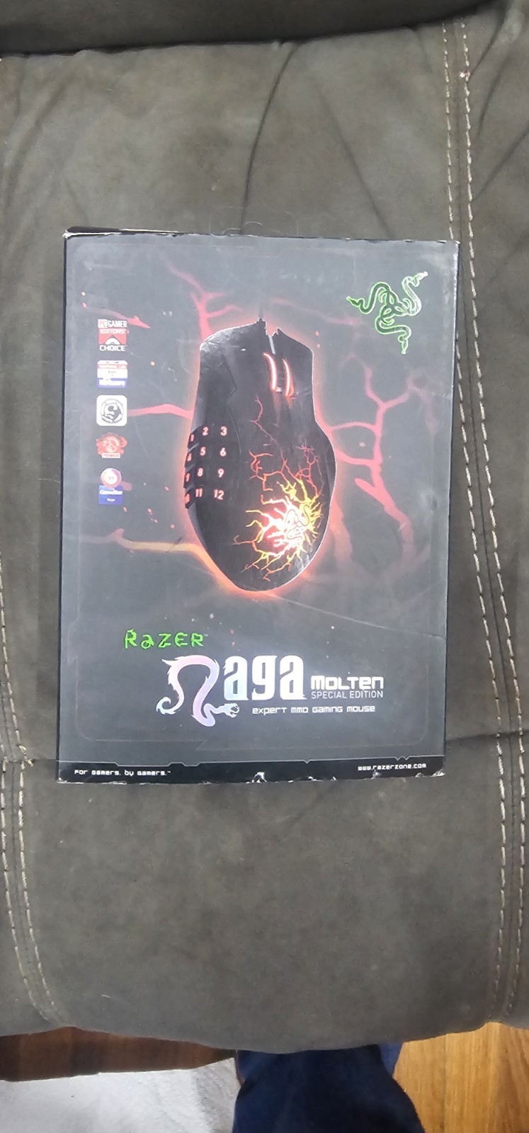 Razer Naga Molten Special Edition MMO Gaming Mouse RZ01-0028 Great Condition !!