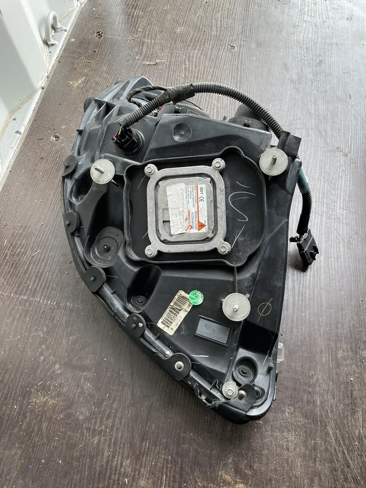 Faro Chevrolet Corvette 2006 Foto 3 de 4