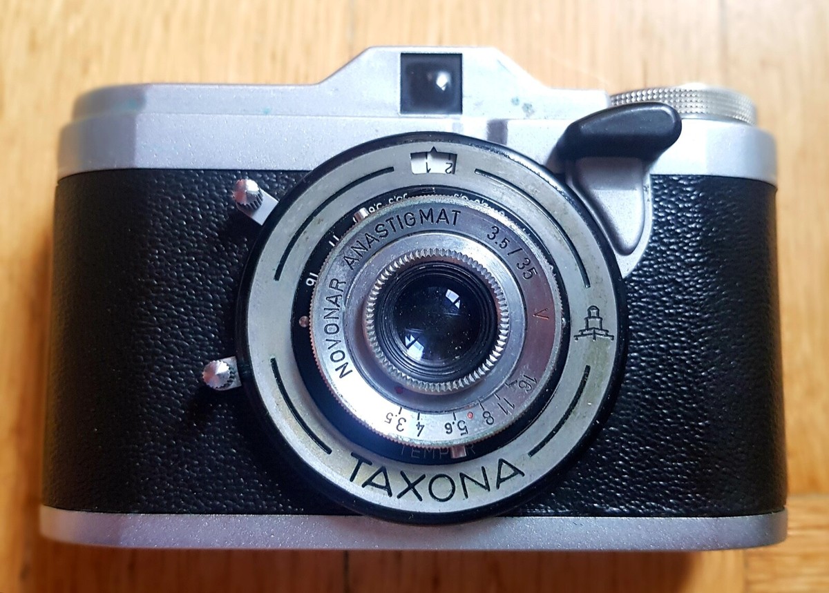 ZEISS IKON TAXONA NOVONAR 35mm f3.5 V Film Camera | eBay ZEISS IKON TAXONA NOVONAR 35mm f3.5 V Film Camera | eBay