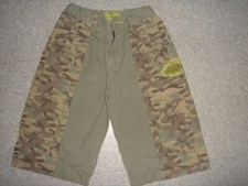 Taille 8 ans magnifique short EXCELLENT ETAT