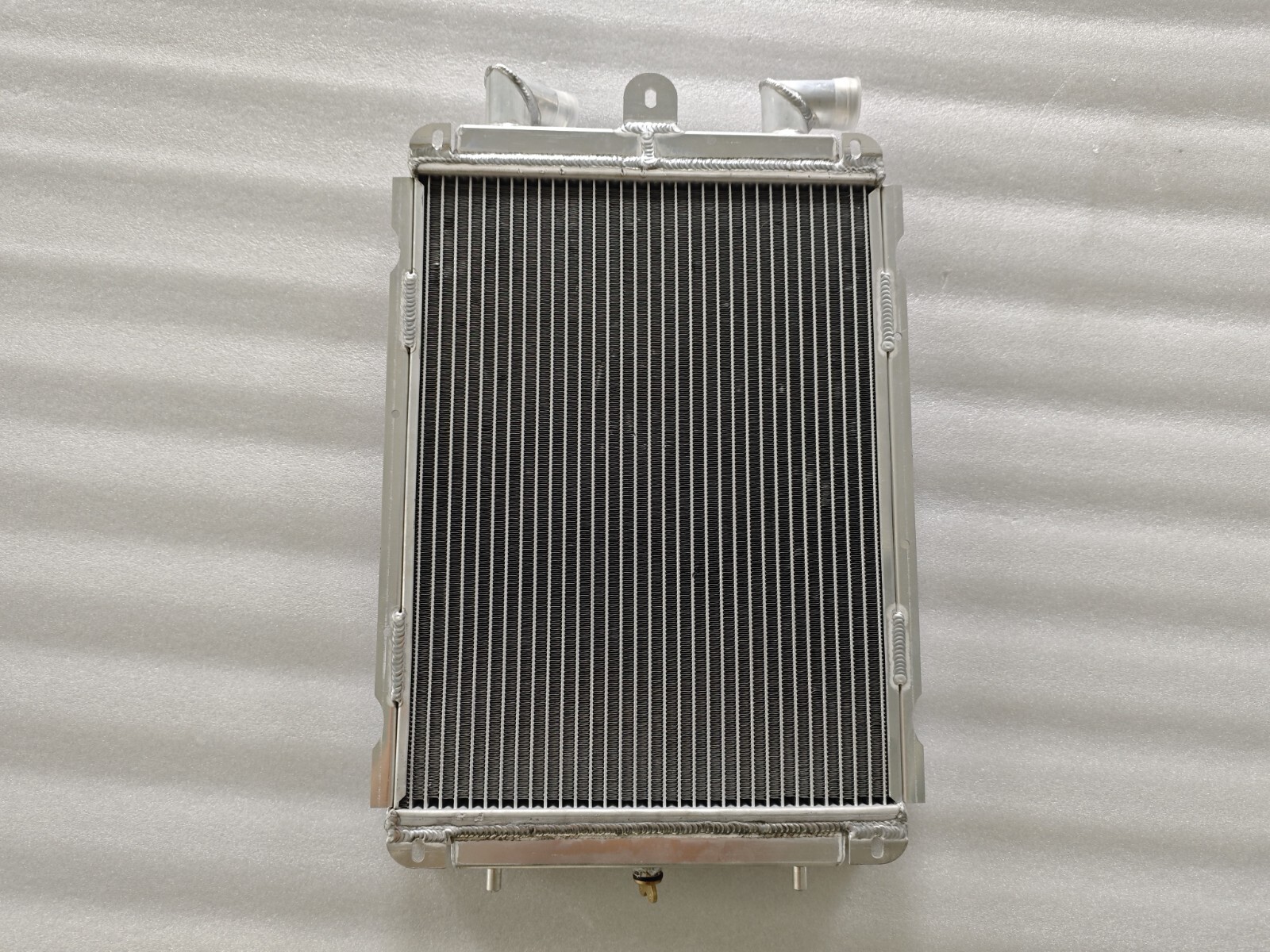 Aluminum Radiators for Ferrari F355 355 3.5L 1994-1999 Left & Right side