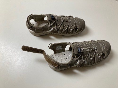 Women's Sandals Water Shoe Size 9.5 M Khombu Water Ready Crystal Aqua Trac - Picture 11 of 12