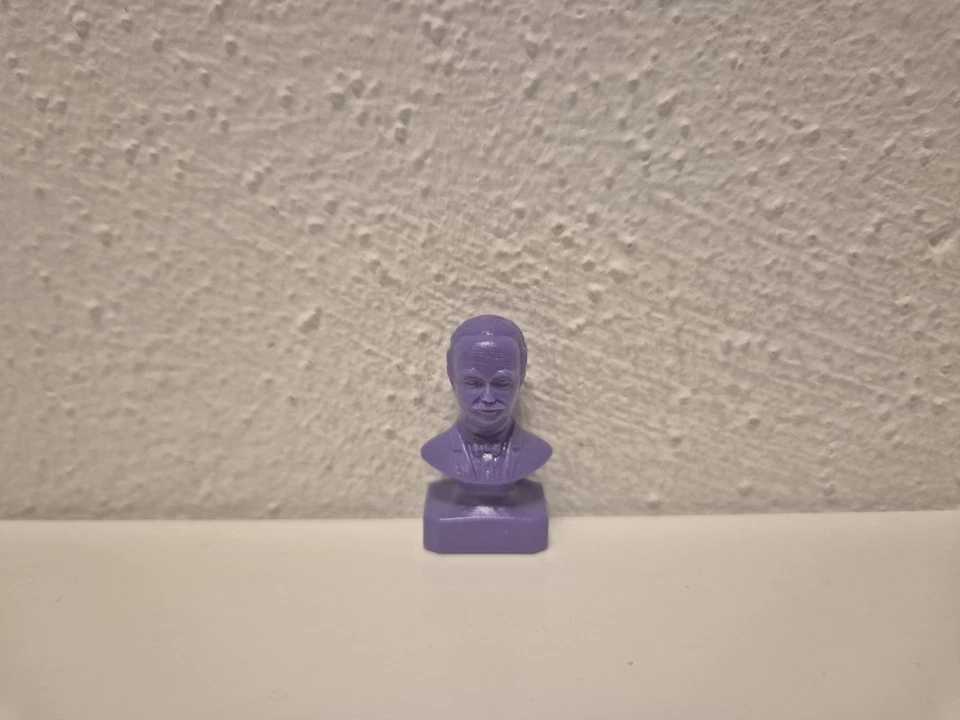 Cluedo Das klassische Detektiv-Spiel 1992 Ersatzteile: Spielfigur Lila - Bild 1 von 1