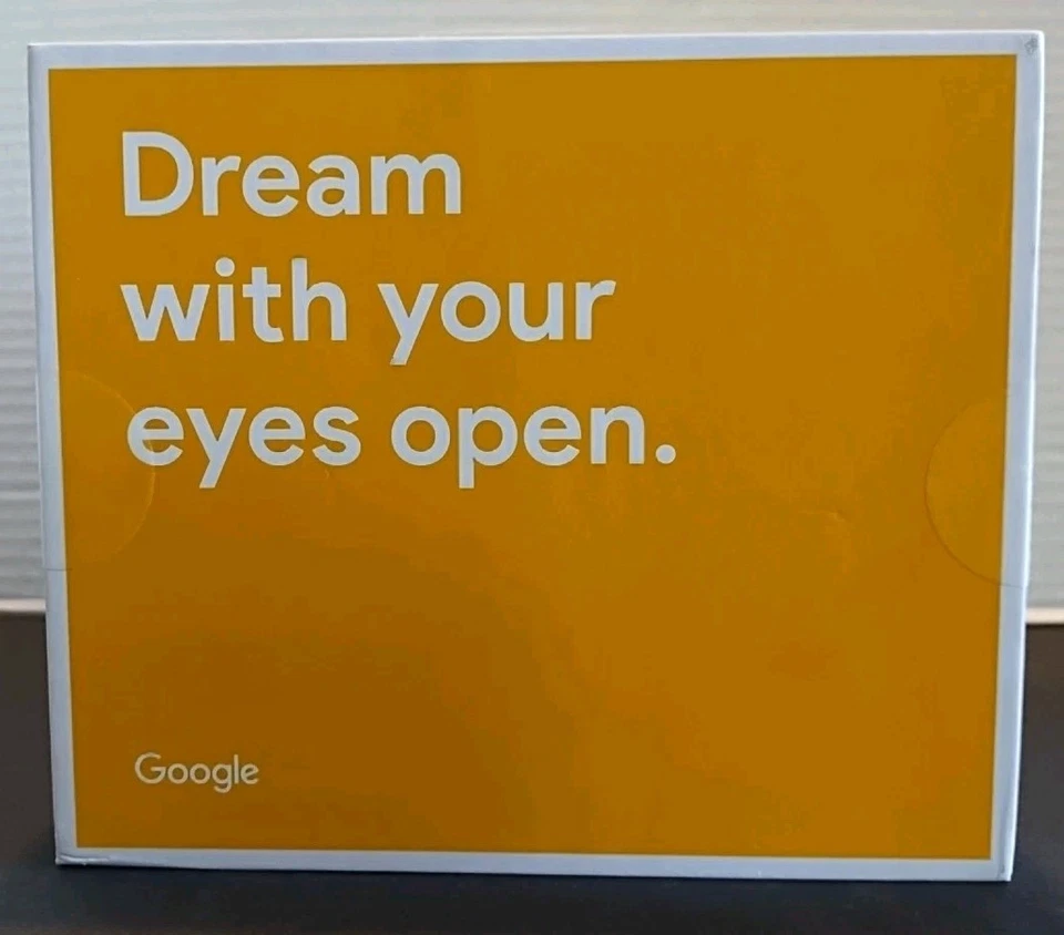 Google Daydream View Virtual Reality Headset Gray D9SHA No Remote - Image 2 of 4