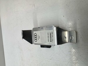 AUDI A2 RADIO VERSTÄRKER MODUL 8Z0 035 223 BLAUPUNKT ORIGINAL!!!VERSANDKOSTENFREI!!!