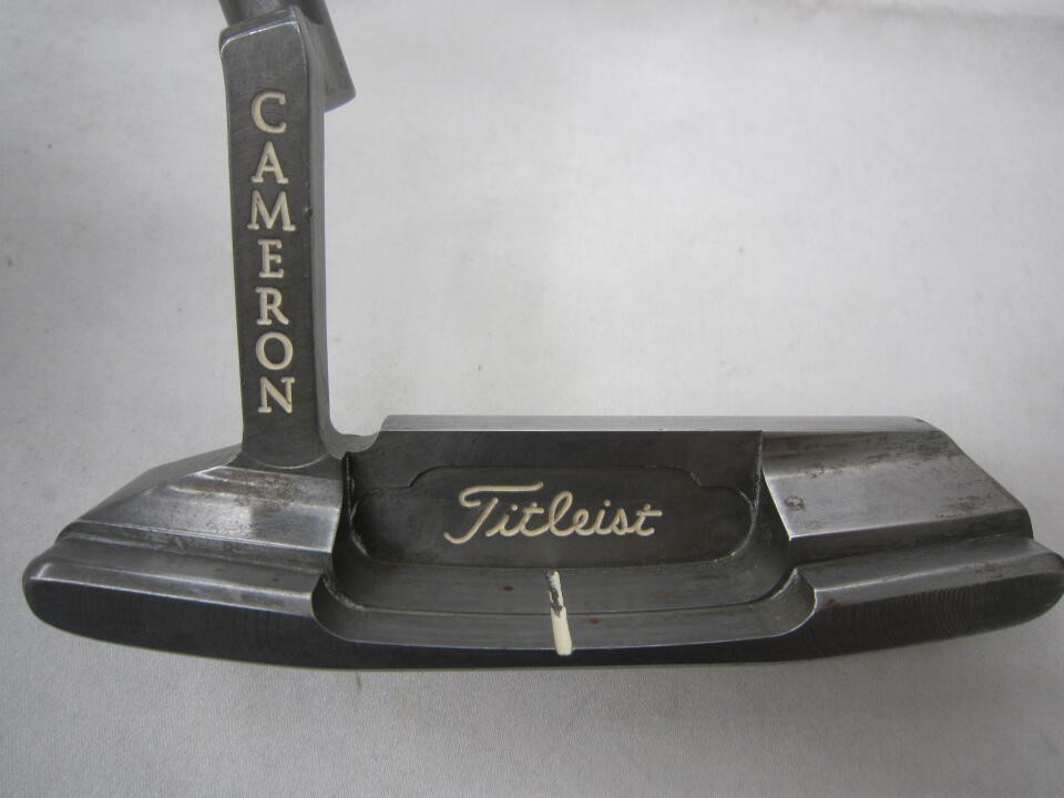 SCOTTY CAMERON THE ART OF PUTT Oilcan NEWPORT TWO 35in Putter RH avec H/C 4