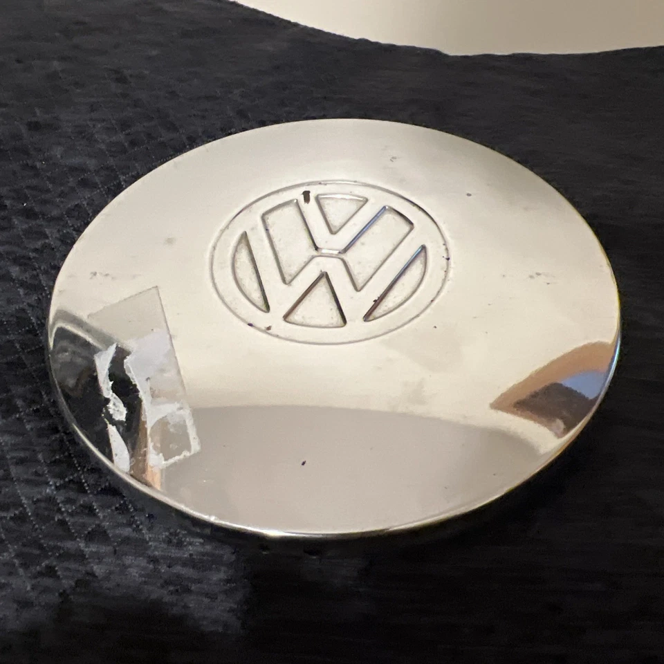 Par 2 tapacubos centrales Volkswagen Beetle, Rabbit, Dasher, Scirocco, 6 pulgadas Foto 2 de 4