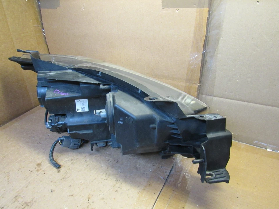 Faro halógeno lateral izquierdo Mazda CX5 2013 2014 2015 2016 FABRICANTE DE EQUIPOS ORIGINALES Foto 2 de 4