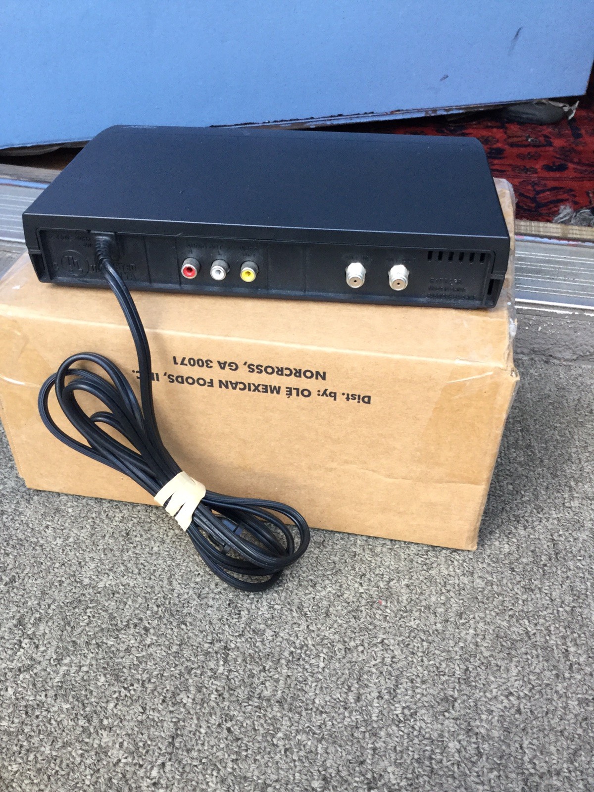 Magnavox digital converter box TB110MW9 WITH REMOTE eBay