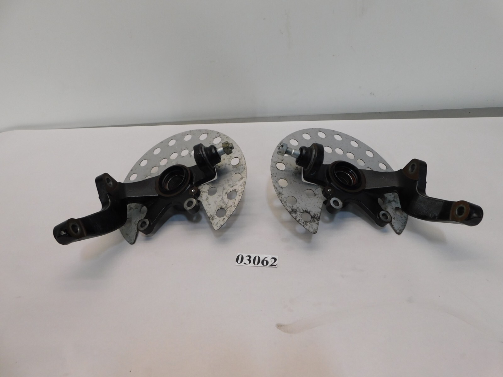2008 Yamaha Rhino 700 Genuine OEM LH RH Steering Knuckles 5UGF350212
