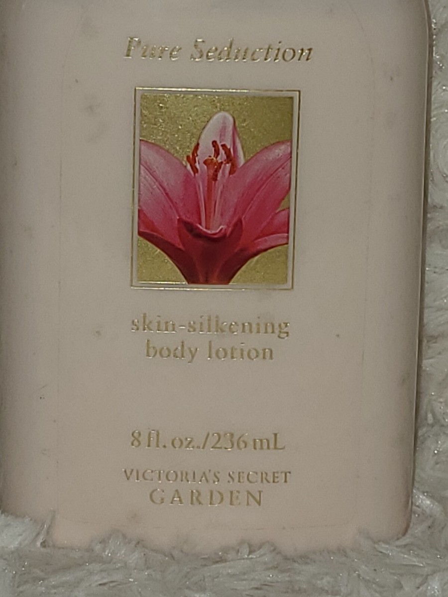 Victoria's Secret Garden Pure Seduction Skin Silkening Body Lotion