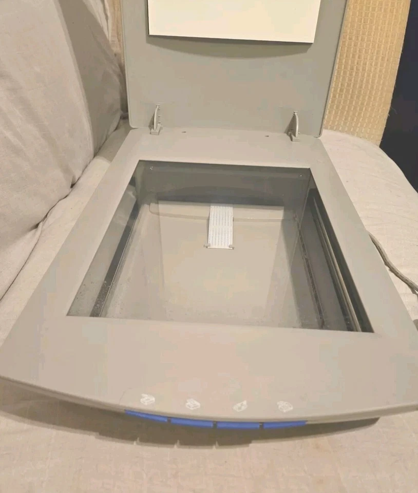 HP ScanJet 5300C Flatbed Scanner-tested Working Great  - Image 2 of 4