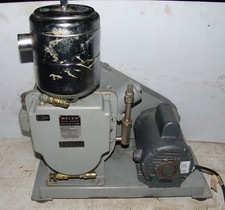 Welch Duoseal 1374ST vacuum pump 1.5 hp
