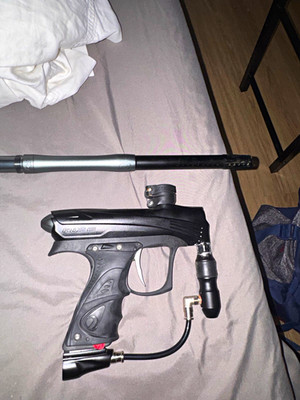 DYE RIZE CZR ELECTRONIC PAINTBALL GUN MARKER