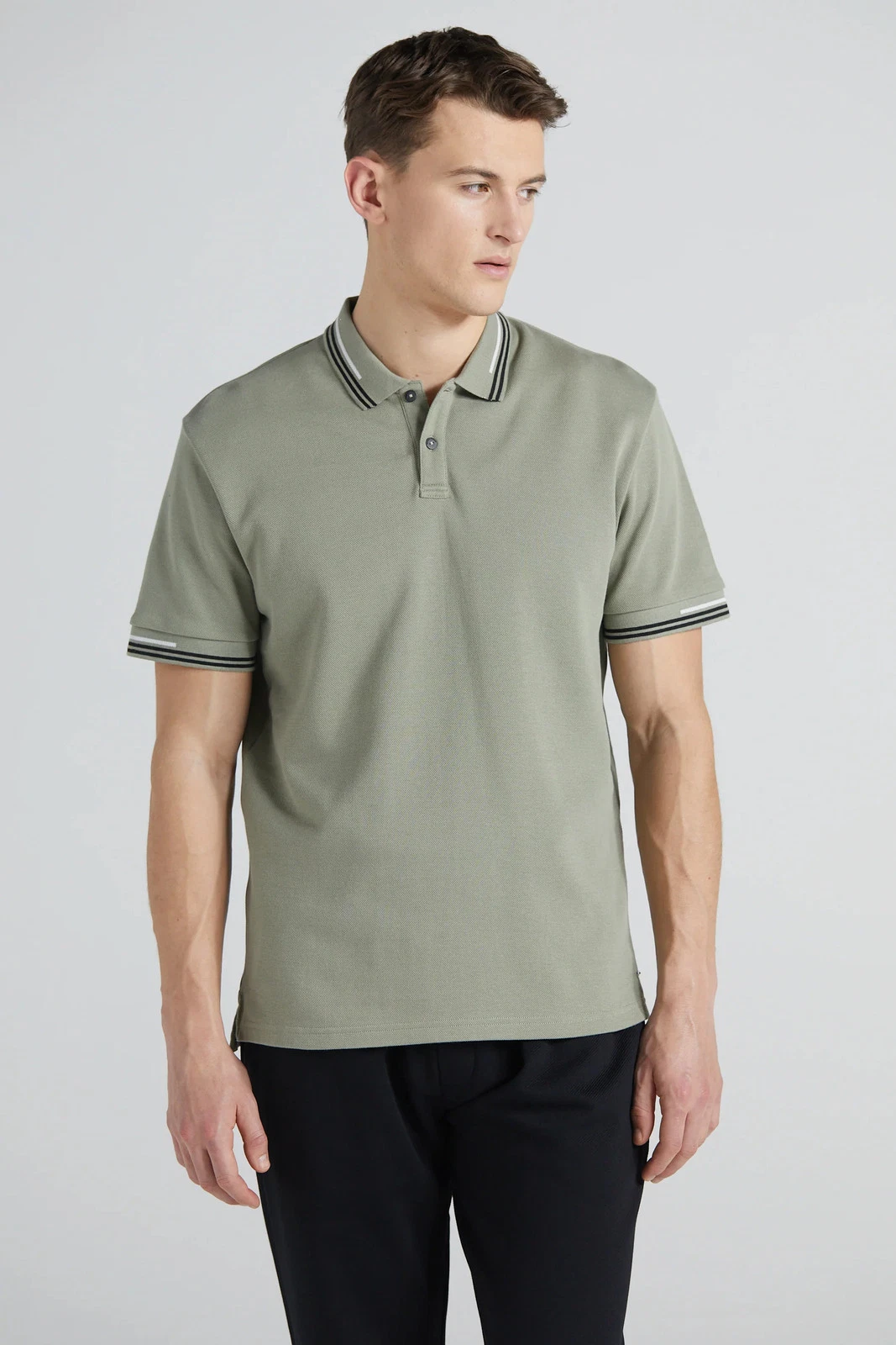 Essential Pique Polo Shirt – Slate Green | Men’s Cotton Regular Fit Polo Tee
Opens in a new window o