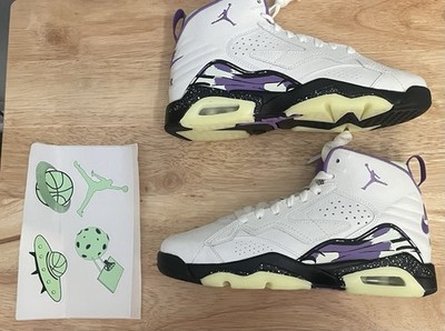 Nike Jordan MVP  (GS) Youth Size 5Y White / Black Raspberry