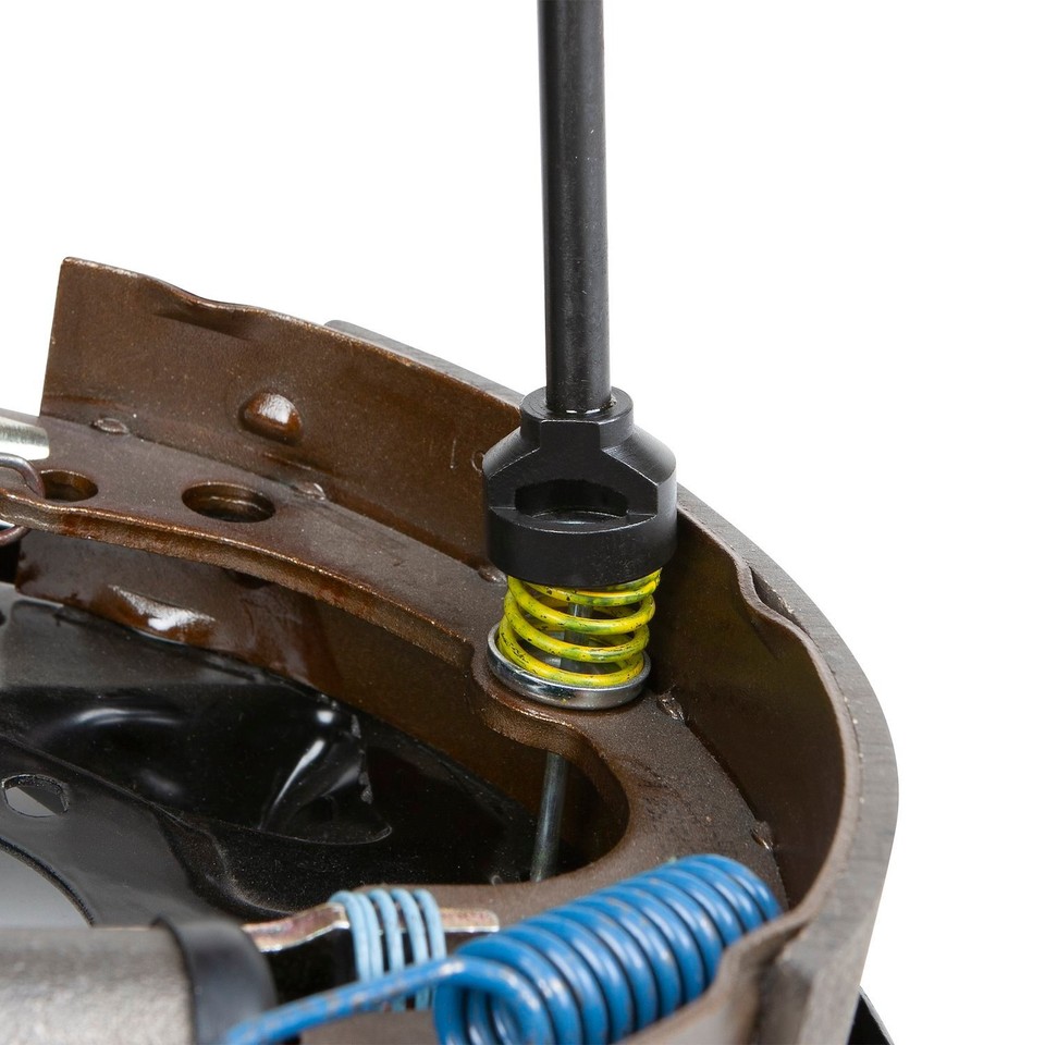 w82004-remove-and-install-retaining-springs-5-8-to-11-16-in-diameter-on