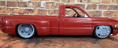 Resin 1/24 Scale:  26-inch  Budd 5-hole  Dually Wheels W/ Low Profile Tires,1/25
