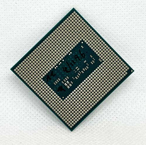 Procesador portátil Intel Core i7-4700MQ SR15H 2,4 GHz/cuatro núcleos/6M PGA946 - Imagen 2 de 6