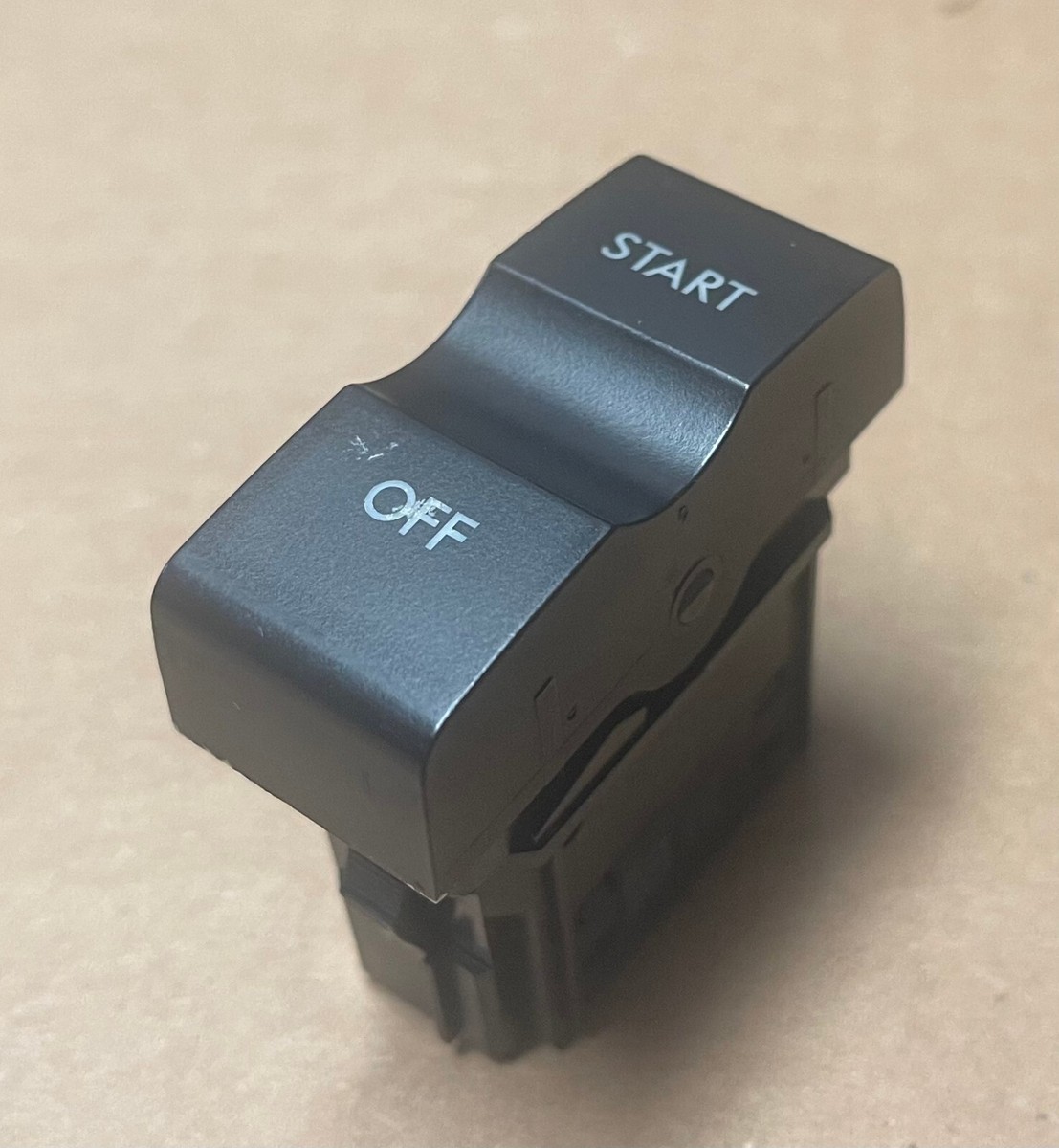 FREIGHTLINER Start/Off Rocker Switch A06-53783-129 | eBay