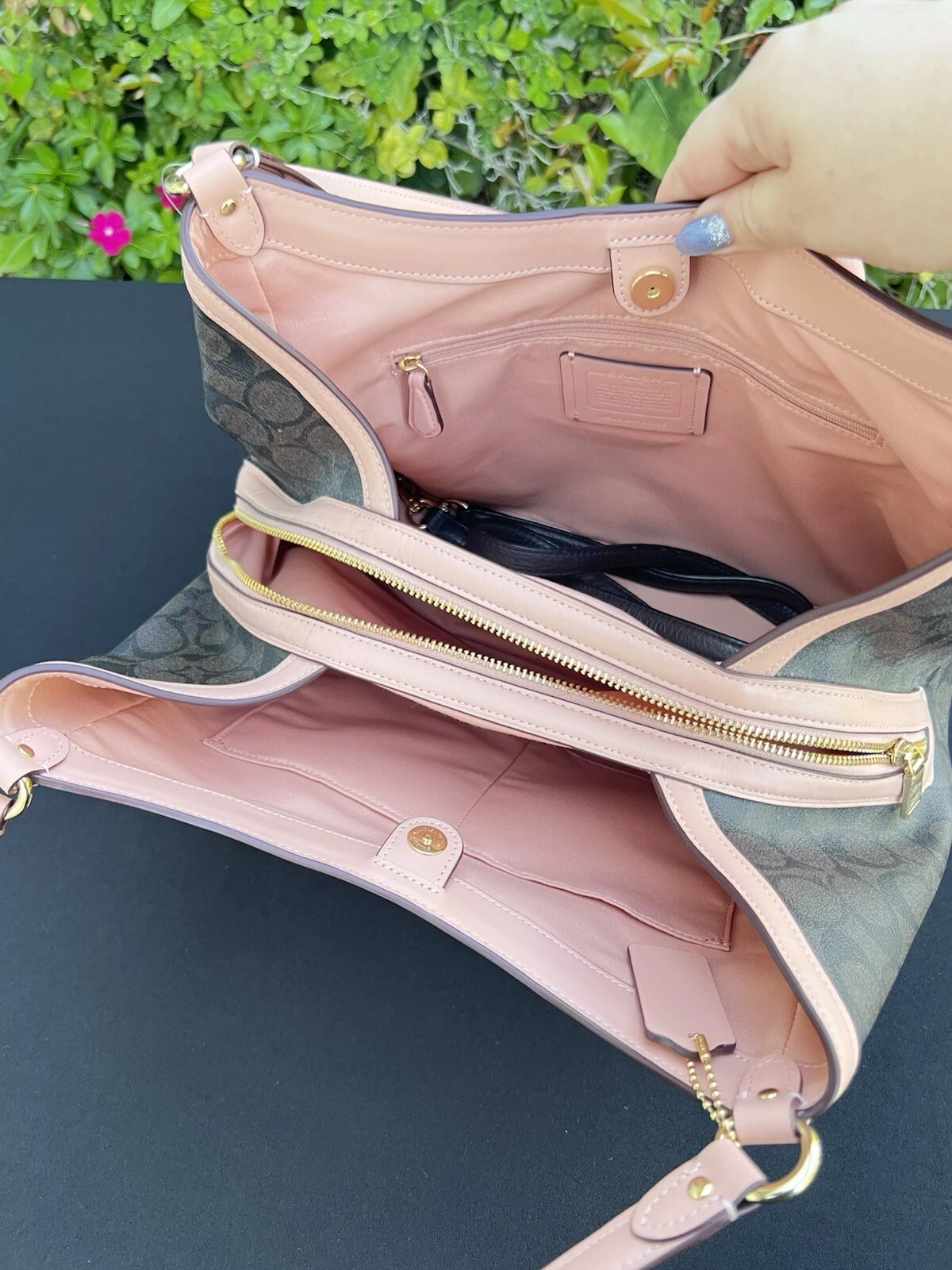 Coach Signature Kristy Borsa a tracolla da donna Marrone Oro Rosa (C6232) $428 Nuova con etichette