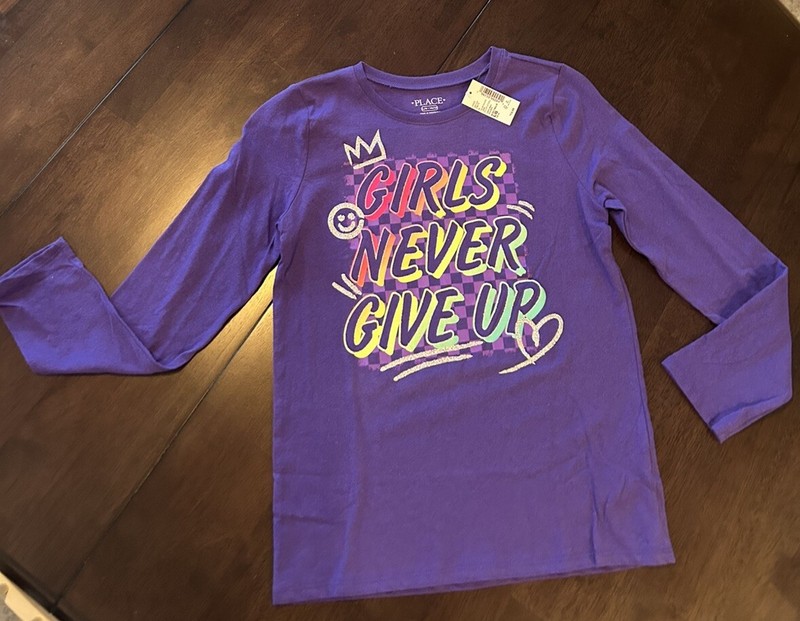 Children’s Place long sleeve girls tee shirt ‘Girls Never Give Up’  SZ 10/12 NWT