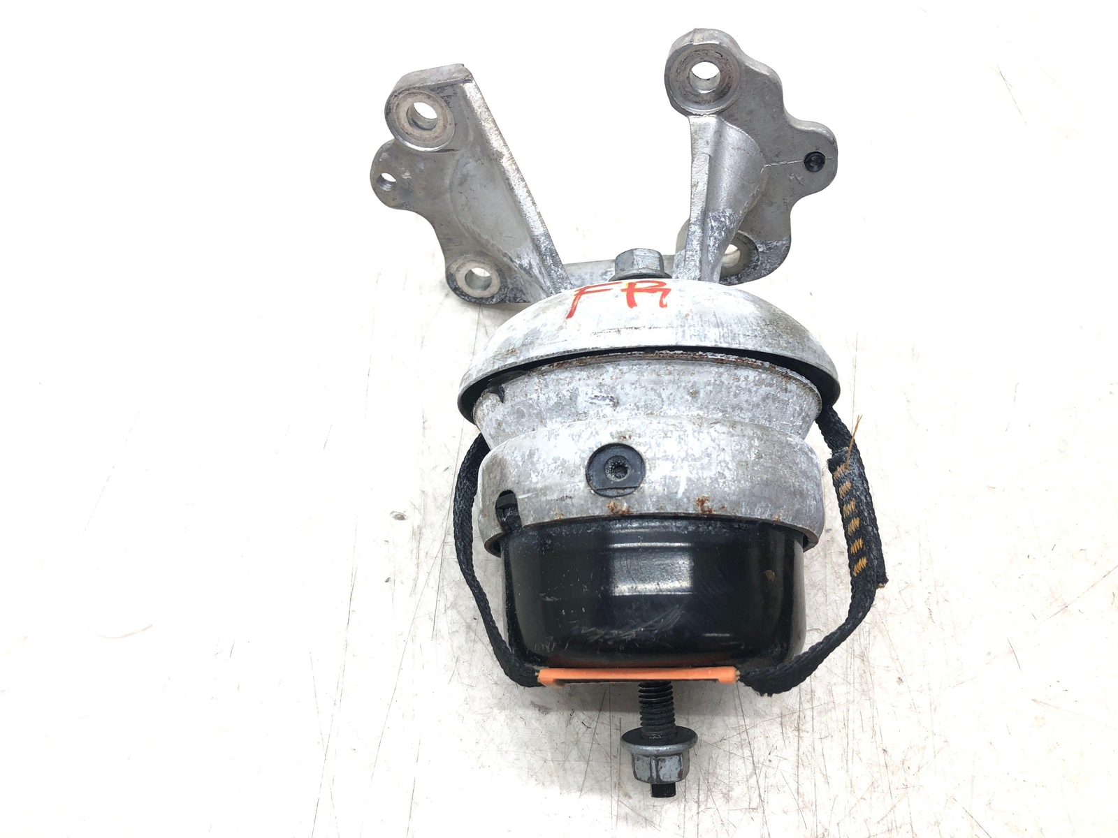 2014 ASTON MARTIN VANTAGE RIGHT ENGINE MOTOR MOUNT W/ BRACKET 6G33-6030-AB OEM