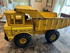 Tonka Classic Mighty Dump Truck - 902050AZ01