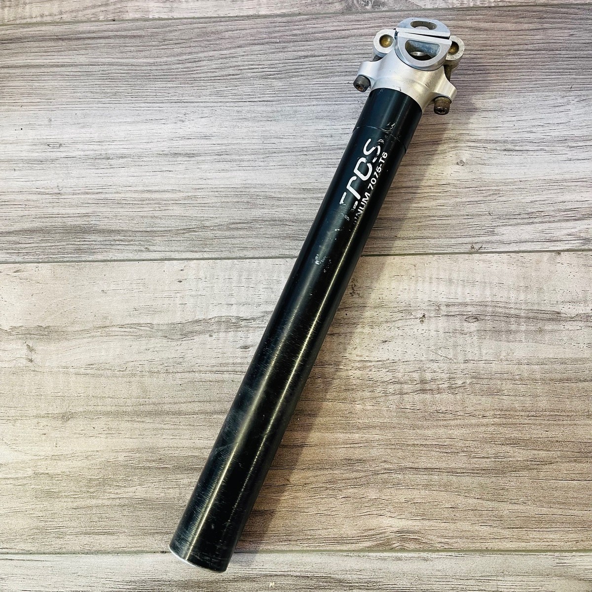 Vintage Syncros MTB Seatpost 30.9 x 290 Black Aluminum Made in