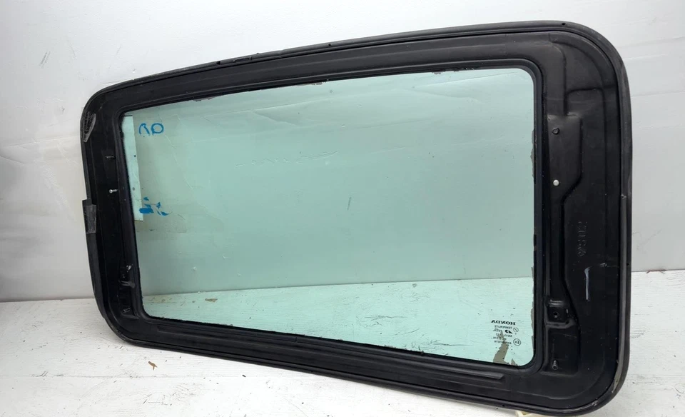 96 97 98 99 00 HONDA CIVIC Roof Glass (glass Only) Honda BG001-7 - Image 4 of 4
